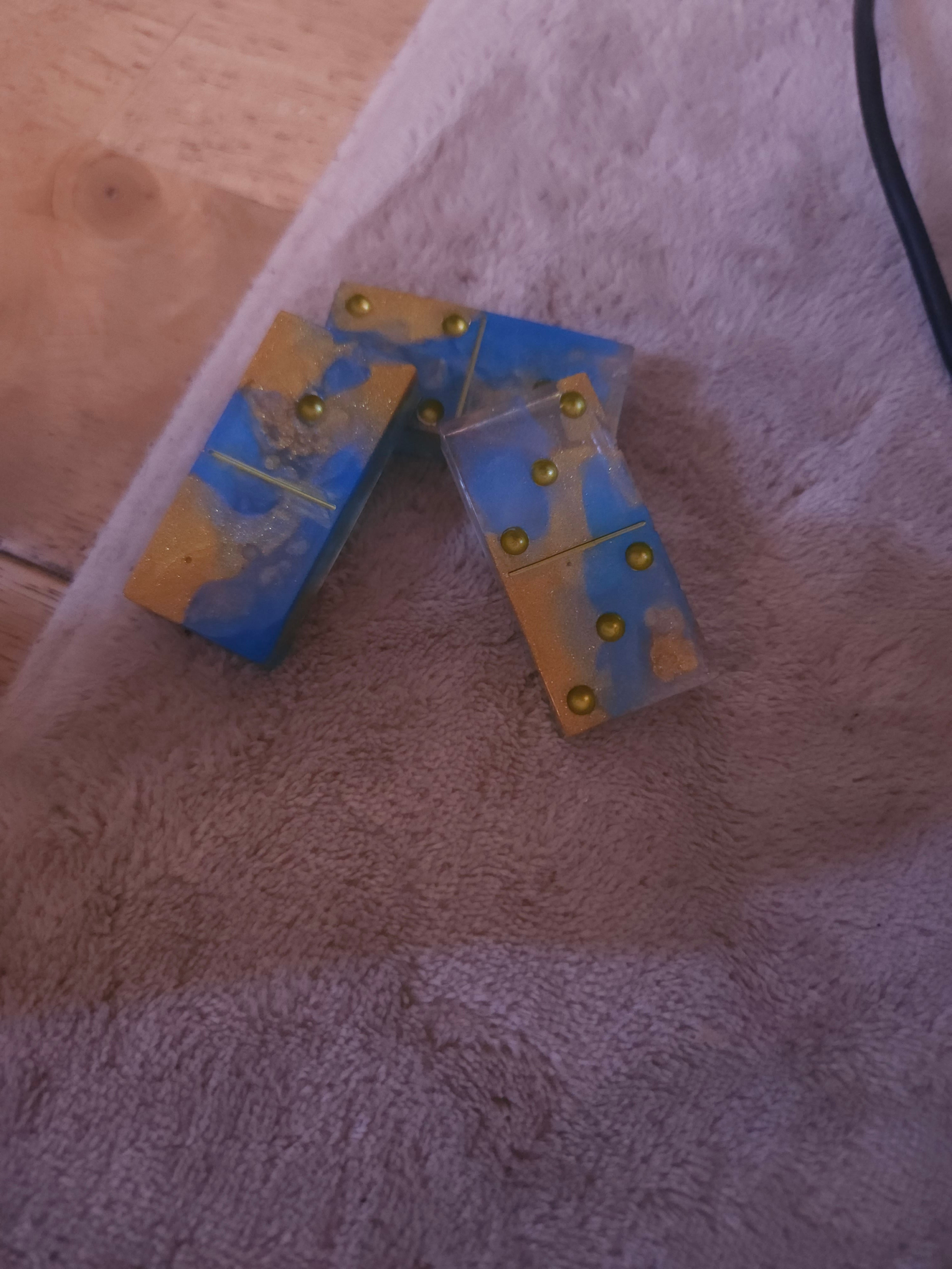 Resin Dominoes